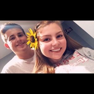 Meet your Posher, Cierra